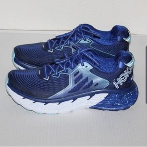 Like New! Hoka One One Gaviota size 8.5B